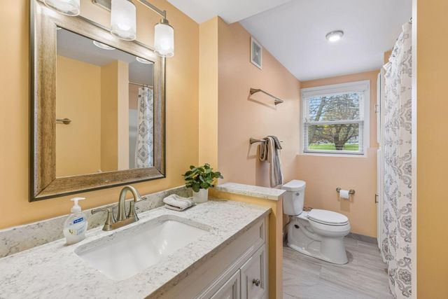 3170 Queensland Lane N, Plymouth, MN 55447