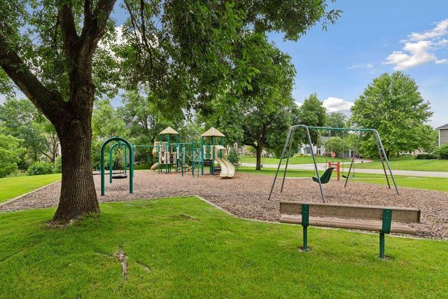 3170 Queensland Lane N, Plymouth, MN 55447
