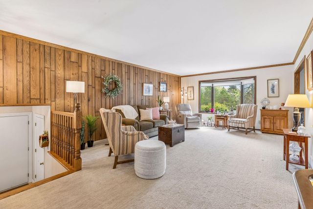 3170 Queensland Lane N, Plymouth, MN 55447
