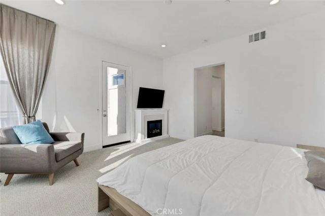 26712 Afton Lane, Valencia, CA 91381