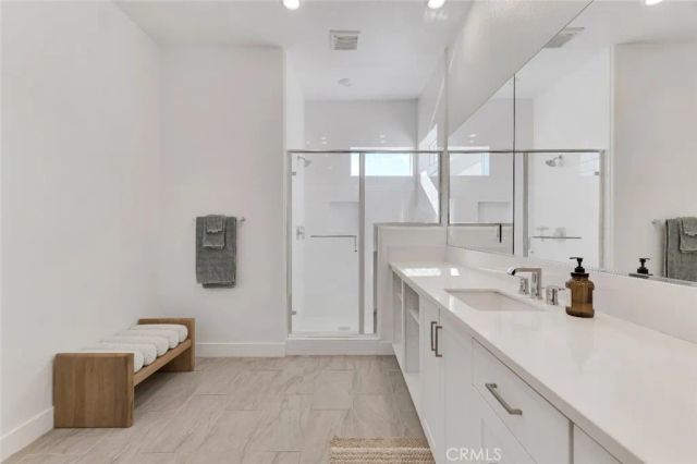 26712 Afton Lane, Valencia, CA 91381