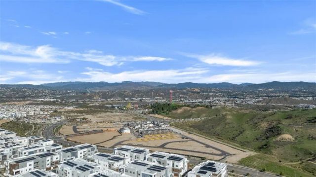 26712 Afton Lane, Valencia, CA 91381