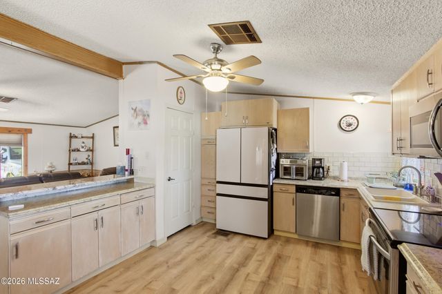 10235 N Camino Pico Vista, Tucson, AZ 85742