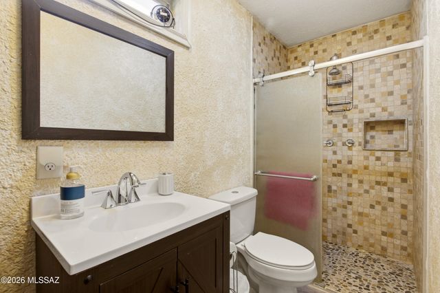 10235 N Camino Pico Vista, Tucson, AZ 85742