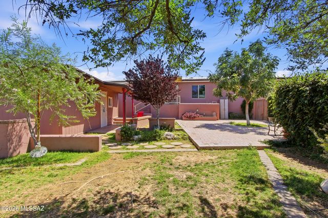 10235 N Camino Pico Vista, Tucson, AZ 85742