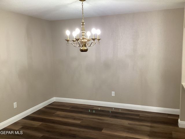 106 BERNICE Place, Santa Teresa, NM 88008