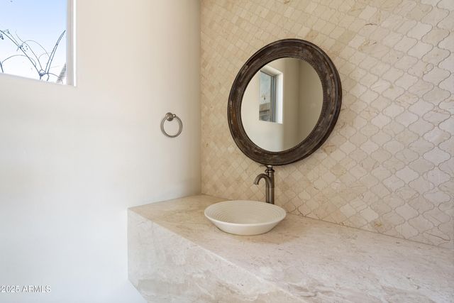 27897 N 71ST Street, Scottsdale, AZ 85266