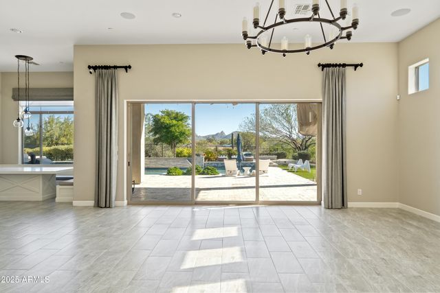 27897 N 71ST Street, Scottsdale, AZ 85266