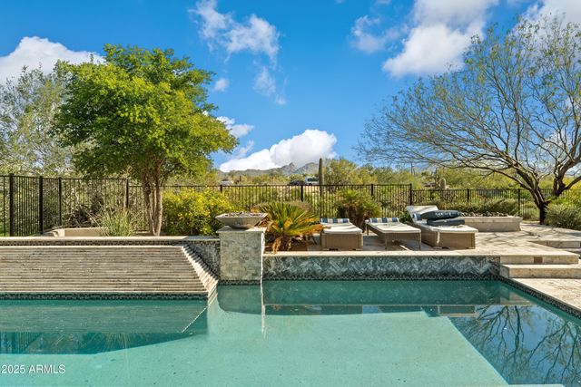 27897 N 71ST Street, Scottsdale, AZ 85266