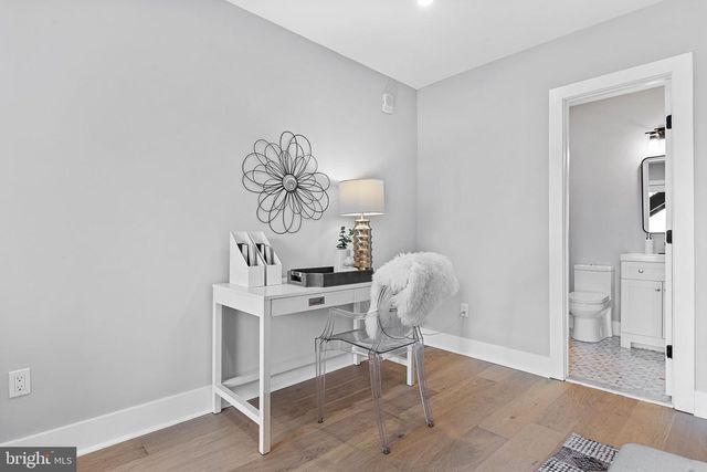 1013 17TH PL NE #1, Washington, DC 20002