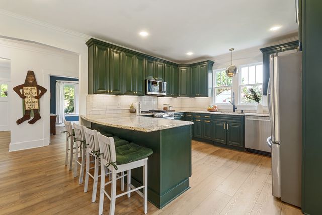 4201 Burrus St, Nashville, TN 37216