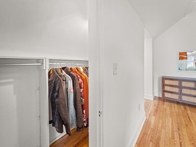 4201 Burrus St, Nashville, TN 37216