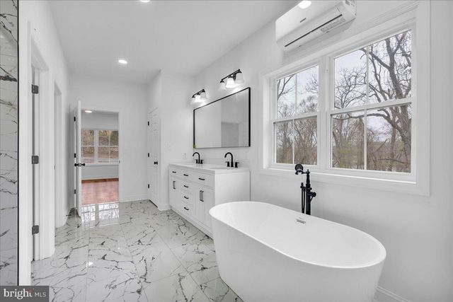 2031 KONRAD AVE, Deptford, NJ 08096