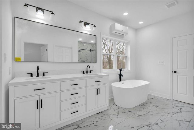 2031 KONRAD AVE, Deptford, NJ 08096