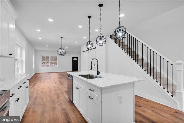 2031 KONRAD AVE, Deptford, NJ 08096