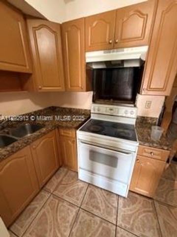 130 NW 124th St, North Miami, FL 33168