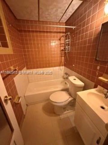 130 NW 124th St, North Miami, FL 33168