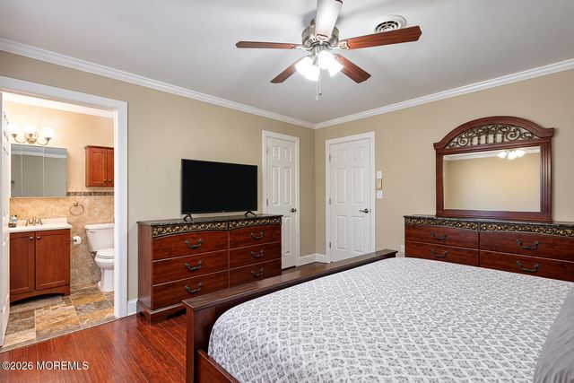 10 Lambeth Lane, Manchester, NJ 08759