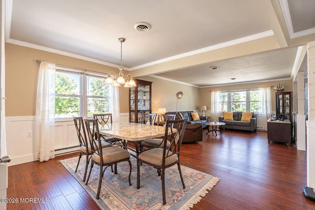 10 Lambeth Lane, Manchester, NJ 08759