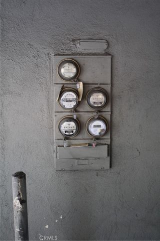 10011 Sepulveda, San Fernando, CA 91345