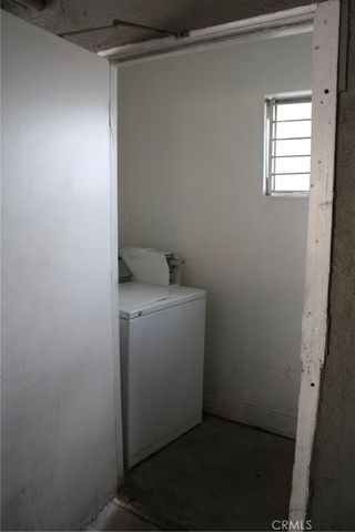 10011 Sepulveda, San Fernando, CA 91345