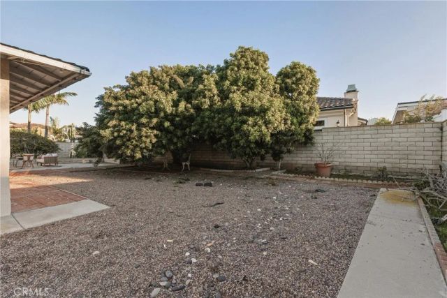 3922 Kitten Circle, Huntington Beach, CA 92649