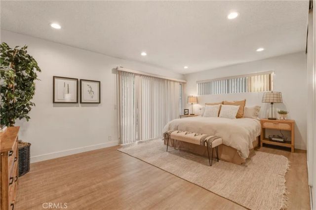 3922 Kitten Circle, Huntington Beach, CA 92649