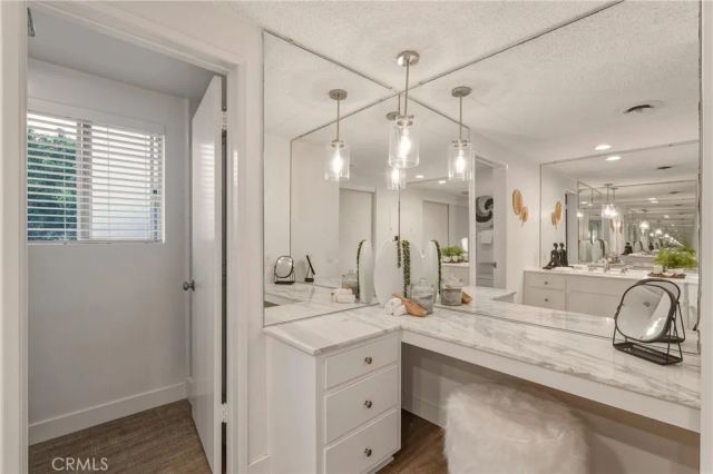 3922 Kitten Circle, Huntington Beach, CA 92649