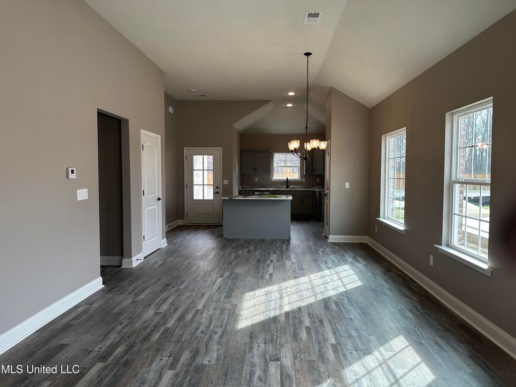 266 Country Garden Drive, Southaven, MS 38671 — photo 3