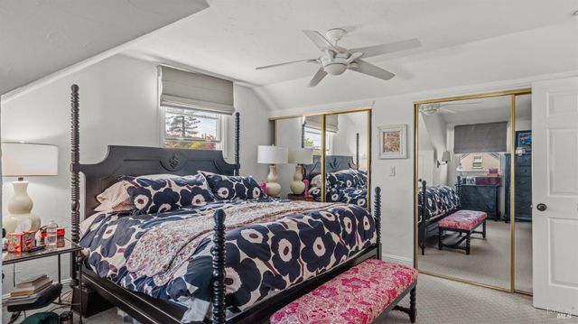 157 Deepstone Dr, San Rafael, CA 94903