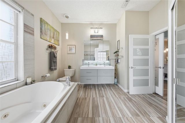 2009 RIVER PARK COURT, Valrico, FL 33596