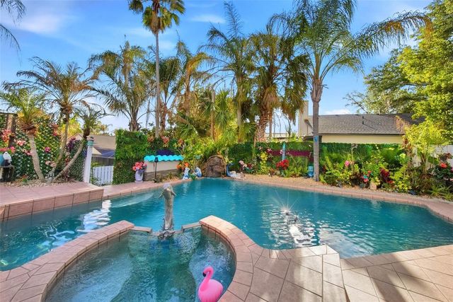 2009 RIVER PARK COURT, Valrico, FL 33596