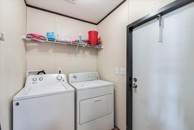 964 Railyard DR, Kyle, TX 78640