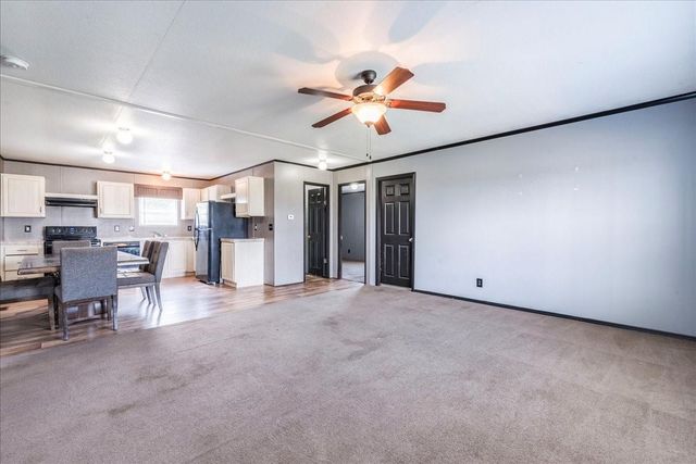 964 Railyard DR, Kyle, TX 78640