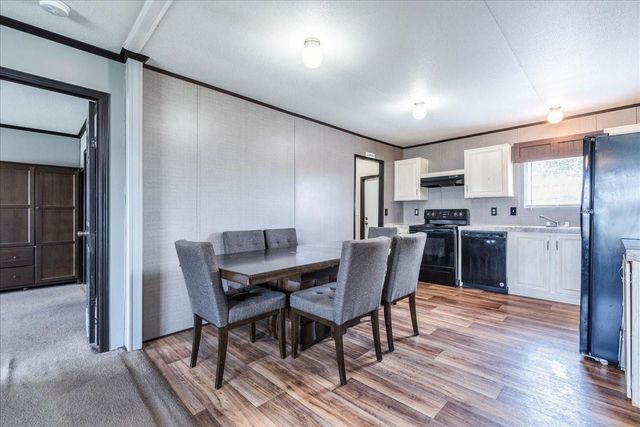 964 Railyard DR, Kyle, TX 78640