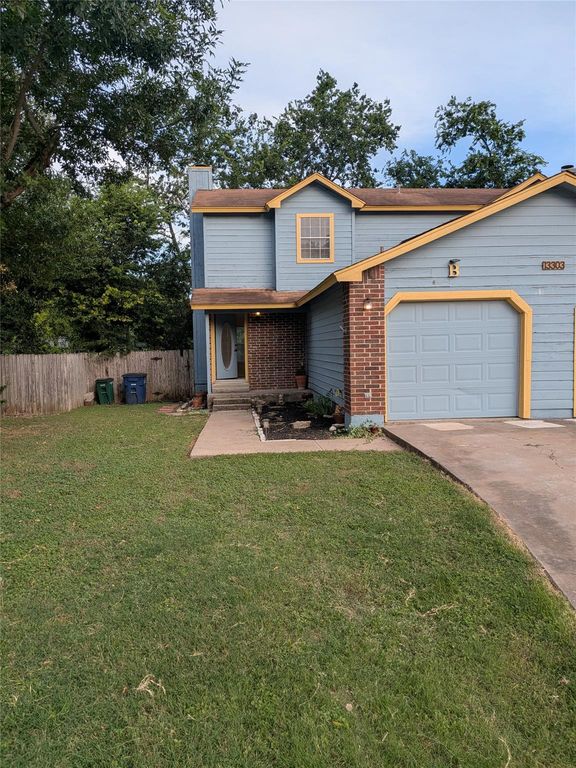 13303 Lyndhurst ST B, Austin, TX 78729