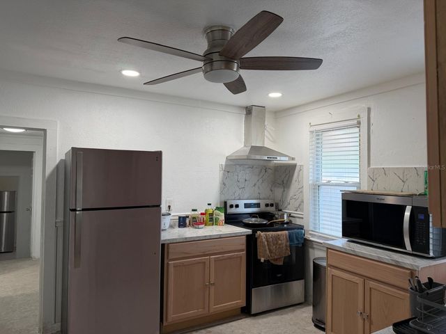 111 PAGE STREET, Orlando, FL 32806