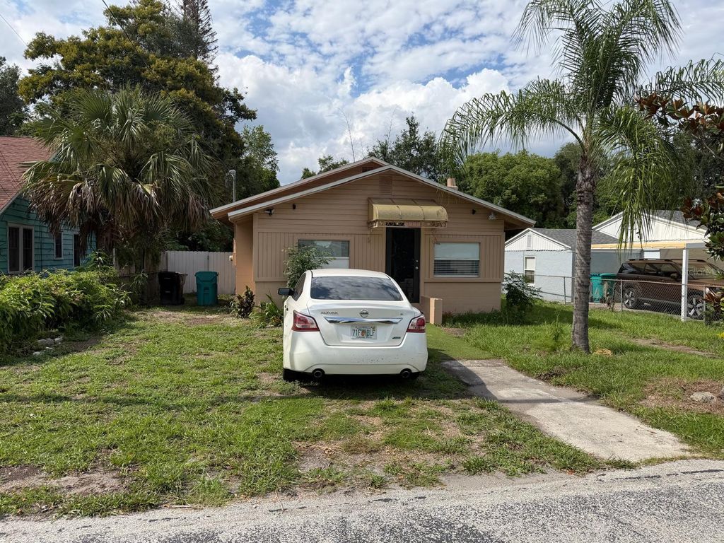 111 PAGE STREET, Orlando, FL 32806