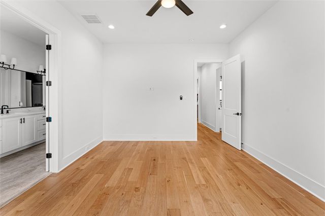 515 E 4th Street, Houston, TX 77007
