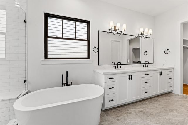 515 E 4th Street, Houston, TX 77007