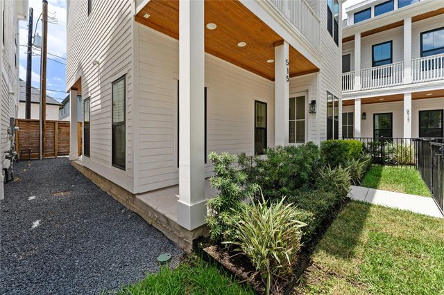 515 E 4th Street, Houston, TX 77007