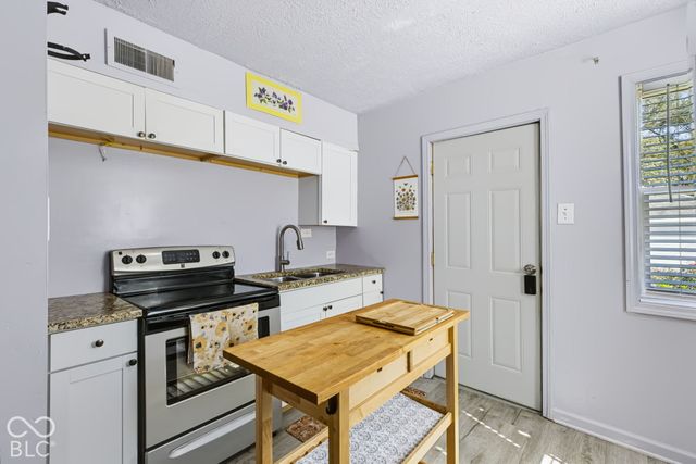 2101 Sharon Avenue, Indianapolis, IN 46222