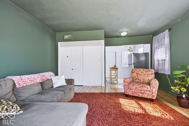 2101 Sharon Avenue, Indianapolis, IN 46222