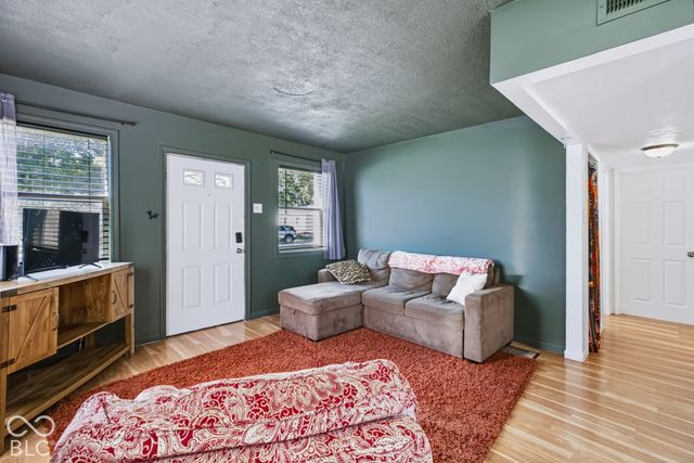 2101 Sharon Avenue, Indianapolis, IN 46222