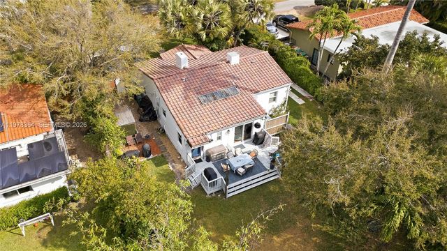 640 NE 115th St, Biscayne Park, FL 33161