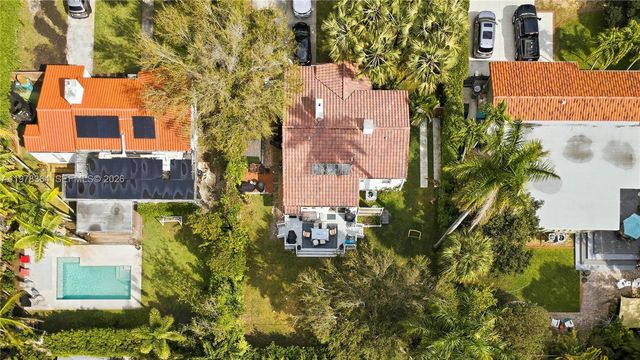 640 NE 115th St, Biscayne Park, FL 33161