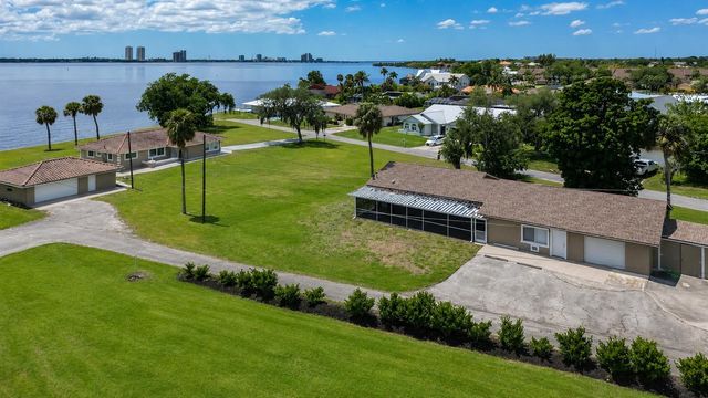 1808 STEVENSON ROAD, North Fort Myers, FL 33917