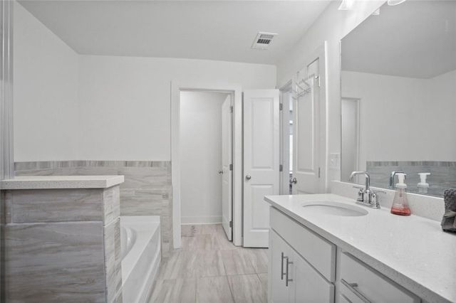 7637 Avalon Boulevard, Fairburn, GA 30213