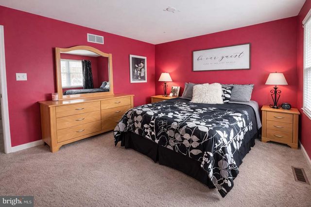 303 BUCKHEAD LN, Douglassville, PA 19518