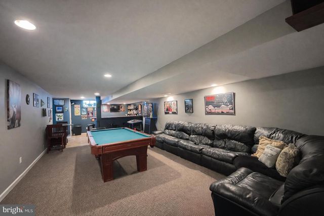 303 BUCKHEAD LN, Douglassville, PA 19518